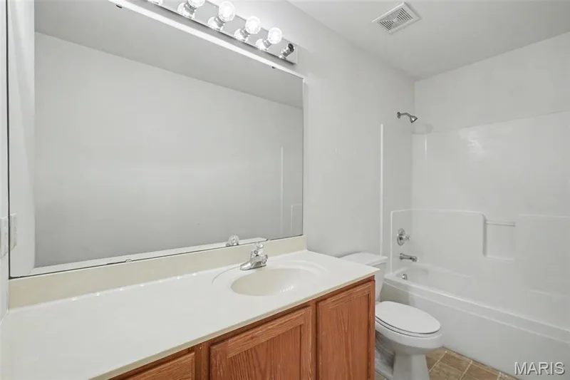 2012 Archway Drive, Wentzville, MO 63385 — listing photo 39 of 50