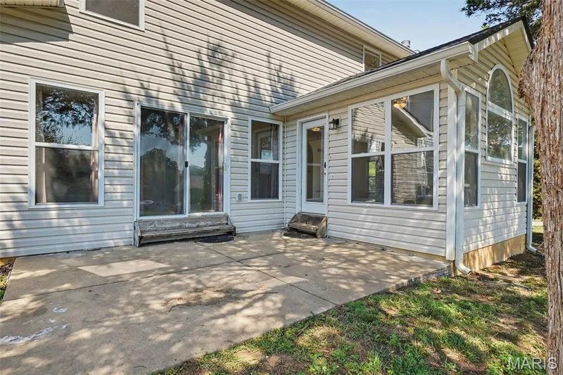 2012 Archway Drive, Wentzville, MO 63385 — listing photo 42 of 50