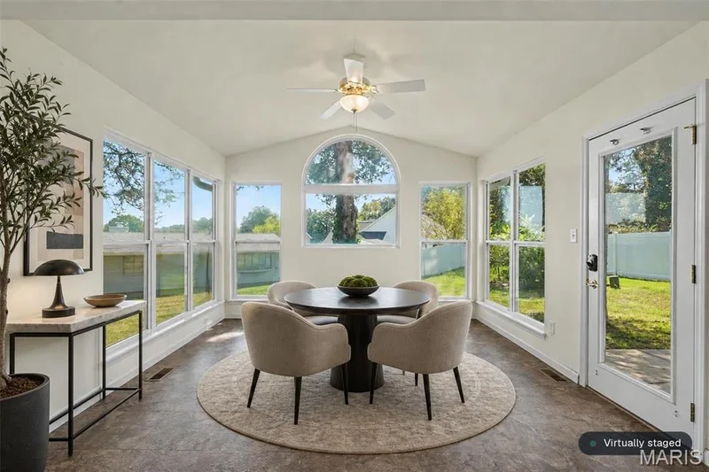 2012 Archway Drive, Wentzville, MO 63385 — listing photo 22 of 50