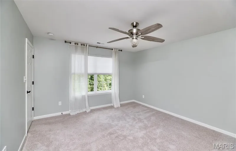526 Golden Leaf Court, Lake St. Louis, MO 63367 — listing photo 26 of 45
