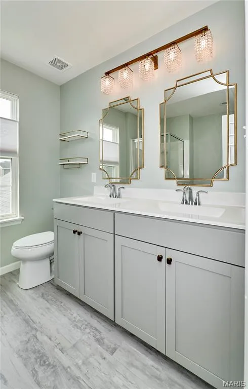 526 Golden Leaf Court, Lake St. Louis, MO 63367 — listing photo 29 of 45