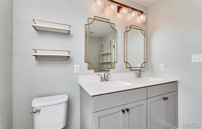 526 Golden Leaf Court, Lake St. Louis, MO 63367 — listing photo 31 of 45