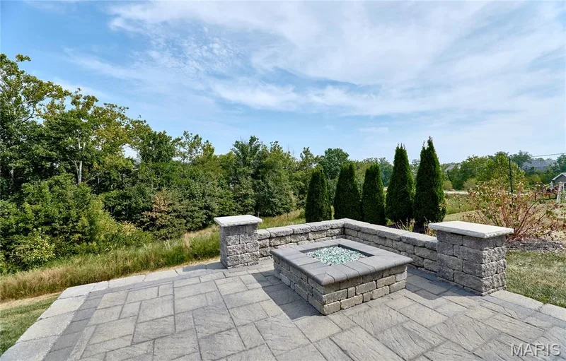 526 Golden Leaf Court, Lake St. Louis, MO 63367 — listing photo 41 of 45