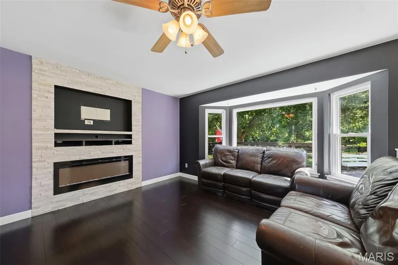 24 Declaration Trail, O'Fallon, MO 63368 — listing photo 4 of 30