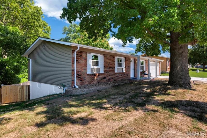 3424 La Salle Drive, St Charles, MO β listing photo 1