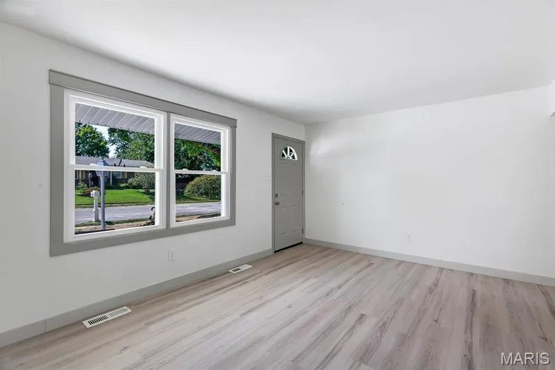 Interior front of home with picture window — 3424 La Salle Drive, St Charles, MO 63301