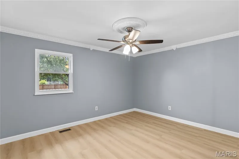 53 W Garden Walk Drive, St Peters, MO 63376 — listing photo 15 of 28