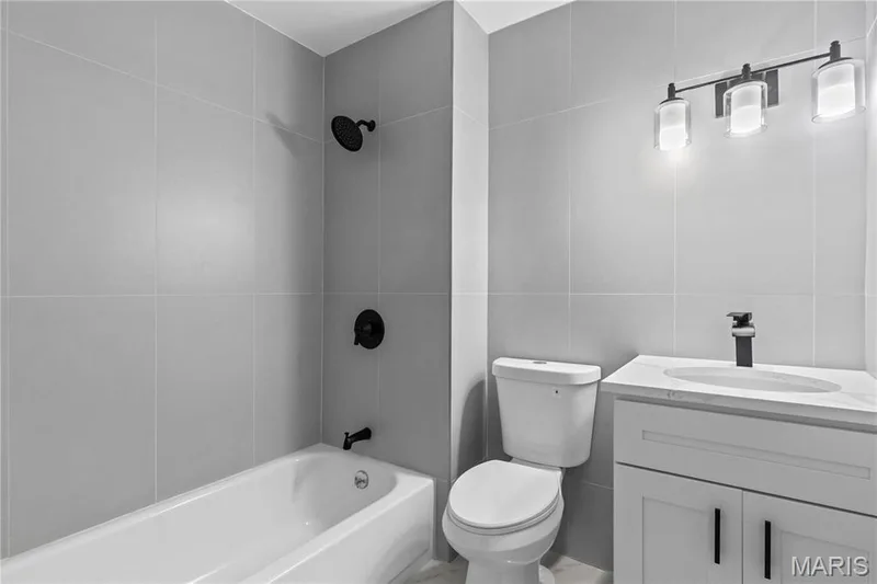 53 W Garden Walk Drive, St Peters, MO 63376 — listing photo 18 of 28