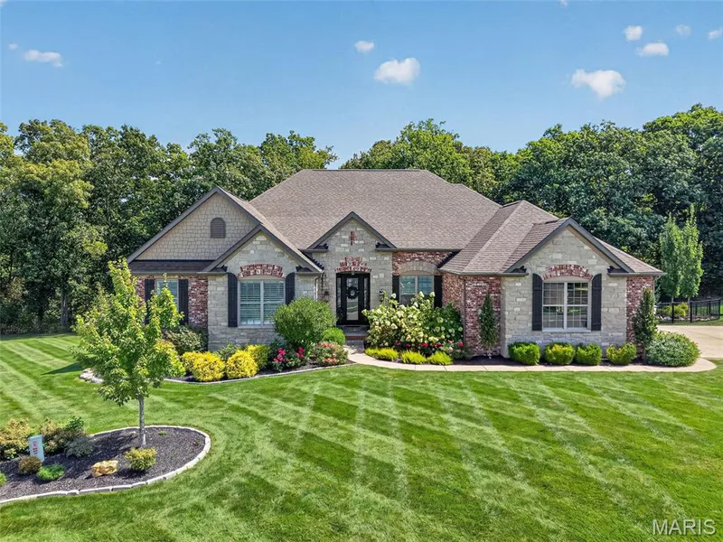 106 Westleigh Manor Drive, Wentzville, MO 63385 — listing photo 63 of 64
