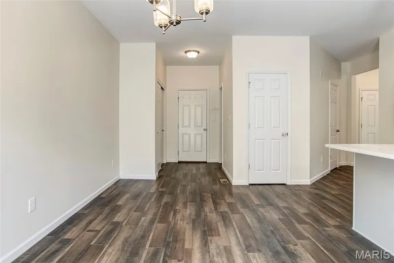 Breakfast area — 456 Dusty Brook Drive, O'Fallon, MO 63366