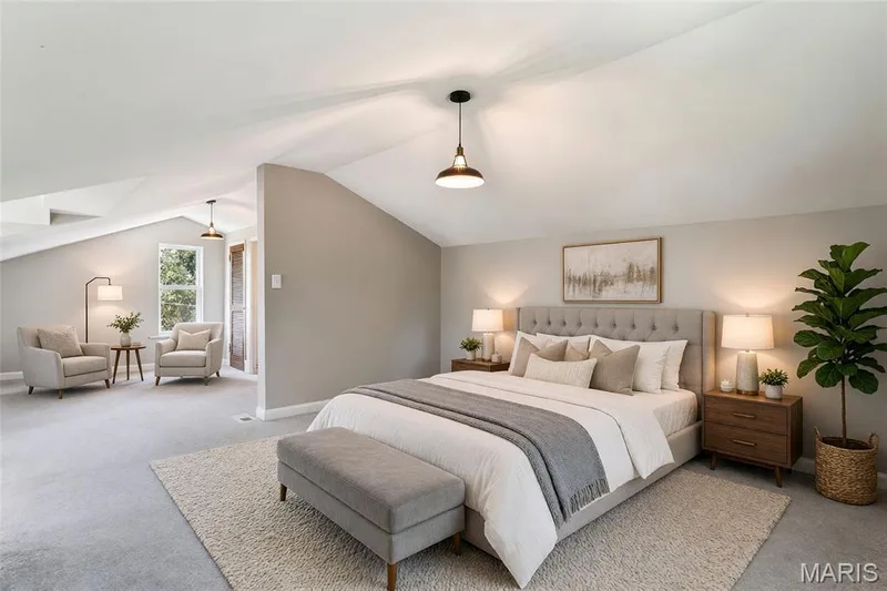 Vaulted ceilings with pendant lighting, carpeted flooring, and a window with exterior views — 435 Highway T, Foristell, MO 63348