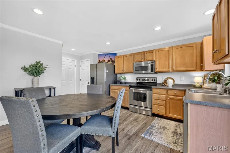 223 Homeshire Circle #44, Wentzville, MO 63385 — listing photo 8 of 26