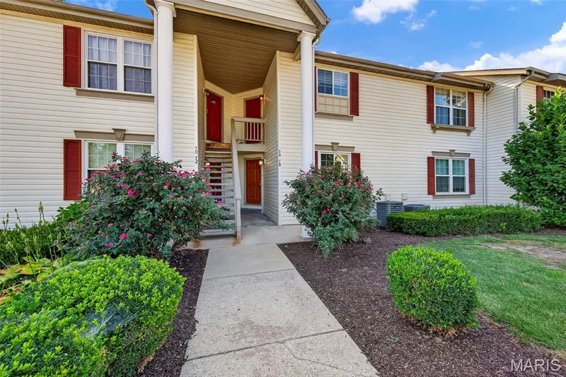 The Condo is on the Top Right as you Face the Building — 74 Sugar Glen Court #6, St Peters, MO 63376
