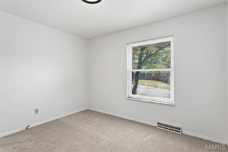 Bedroom #2 — 109 Meadowlark Lane, St Charles, MO 63301