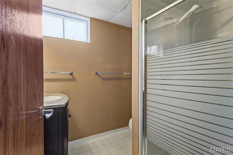 Full bathroom with standing shower in lower level- great for guests! — 109 Meadowlark Lane, St Charles, MO 63301