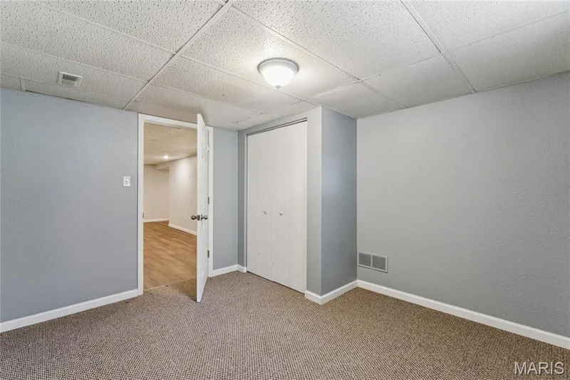 918 Perry Street, St Charles, MO 63301 — listing photo 26 of 30
