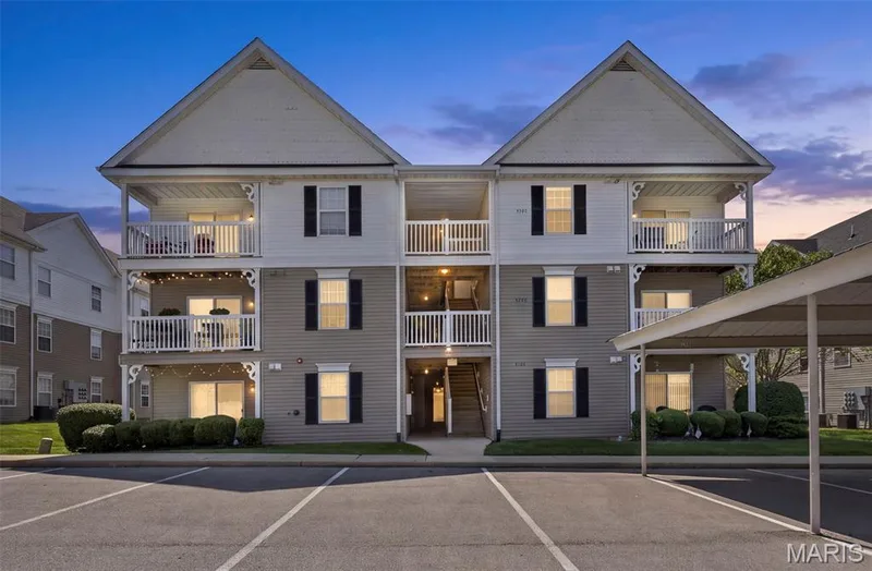 5103 Spring Creek Lane, O'Fallon, MO β listing photo 1