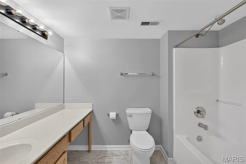 5103 Spring Creek Lane, O'Fallon, MO 63368 — listing photo 25 of 40