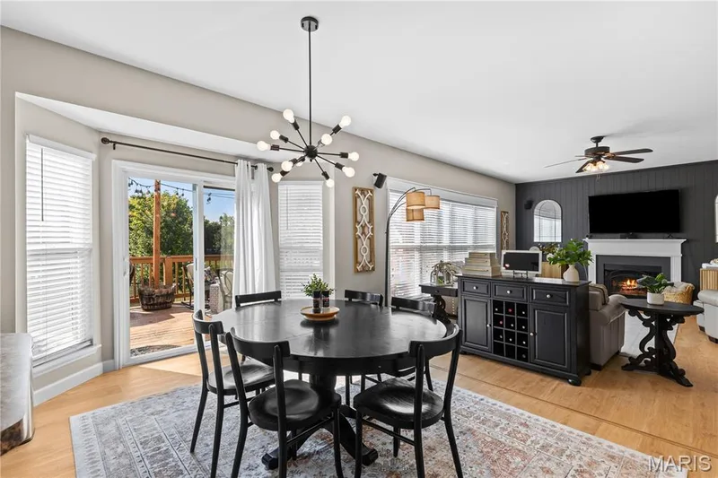 616 Prairiegate Court, Lake St. Louis, MO 63367 — listing photo 14 of 48