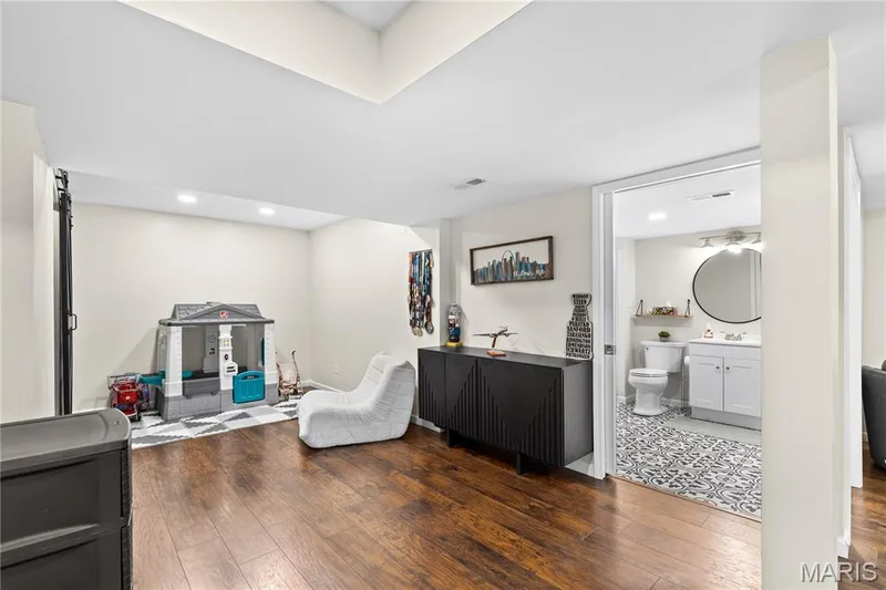 616 Prairiegate Court, Lake St. Louis, MO 63367 — listing photo 28 of 48