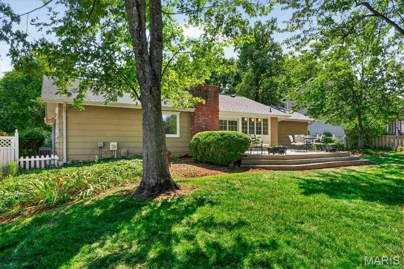 15345 Country Ridge Drive, Chesterfield, MO 63017 — listing photo 28 of 32