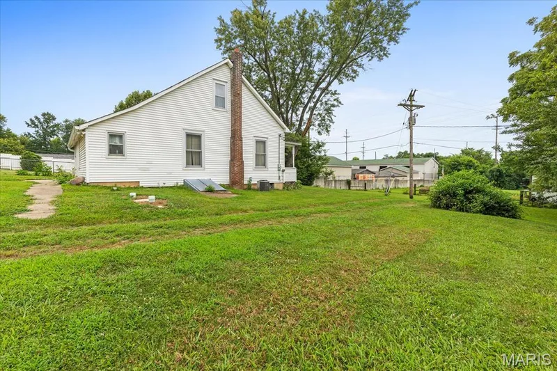 2130 Gilmore Lane, Wentzville, MO 63385 — listing photo 20 of 29