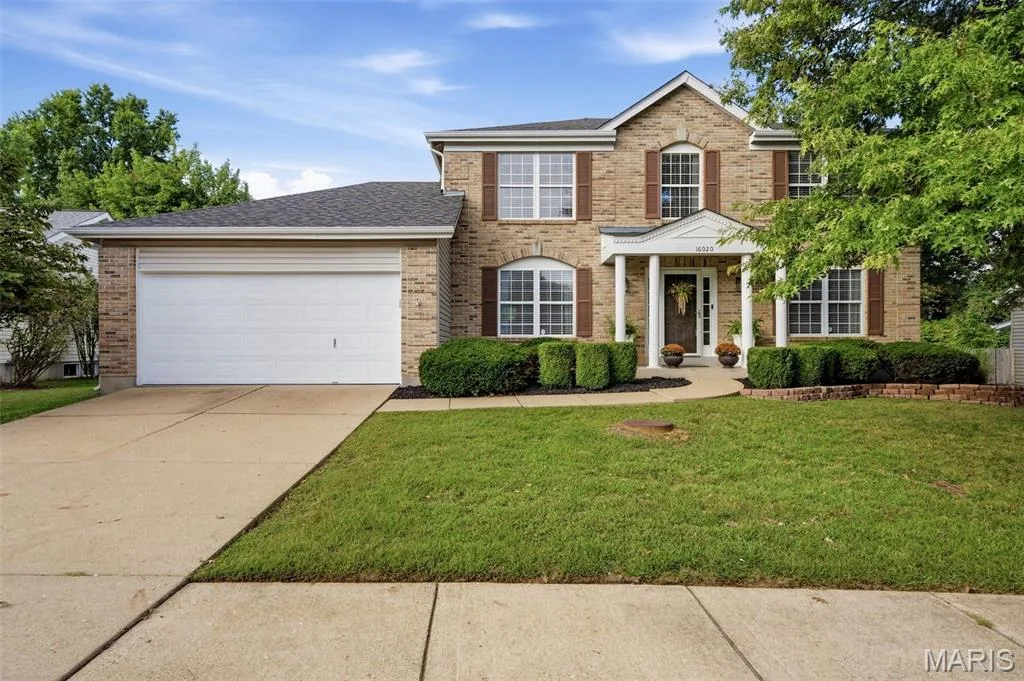 16020 Nantucket Meadows Drive, Grover, MO 63040 — listing photo 1 of 41