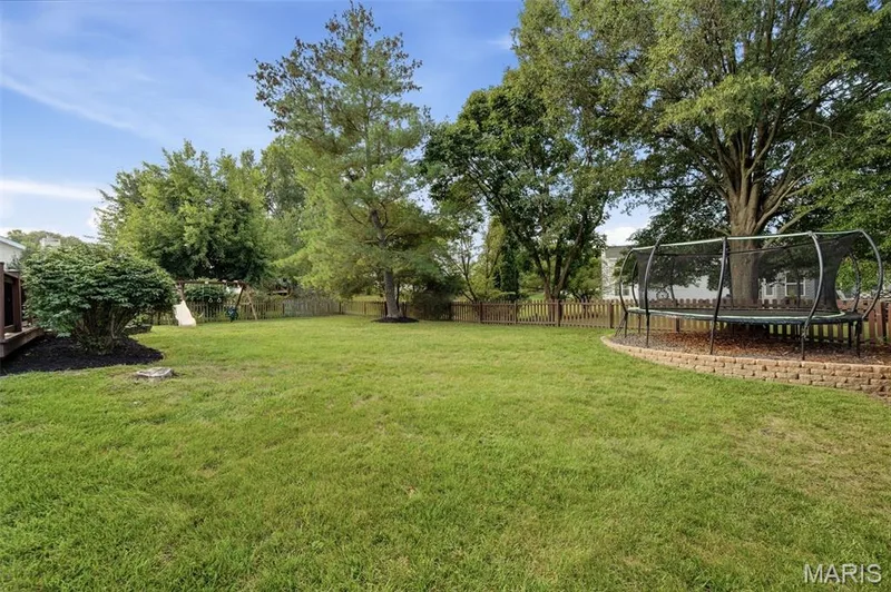 16020 Nantucket Meadows Drive, Grover, MO 63040 — listing photo 34 of 41