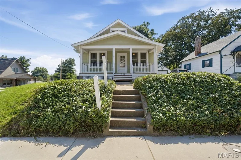 Situated on a beautiful corner lot just moments from Katy Trail and Historic Downtown St. Charles — 201 Perry Street, St Charles, MO 63301