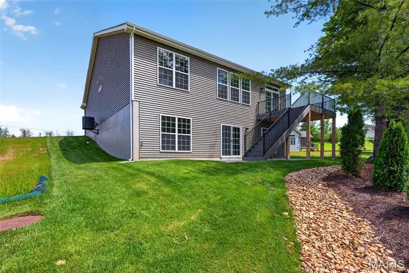 104 Quail Bluff Court, Wentzville, MO 63385 — listing photo 32 of 33