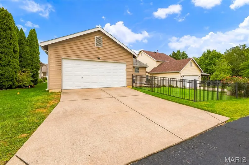 205 Hawksbury Place, O'Fallon, MO 63368 — listing photo 34 of 34