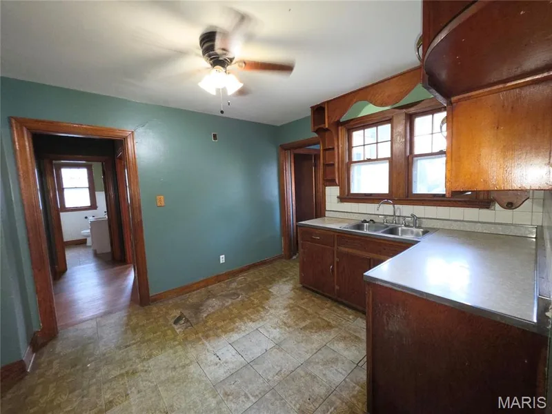 7 2nd Street, St Peters, MO 63376 — listing photo 21 of 28