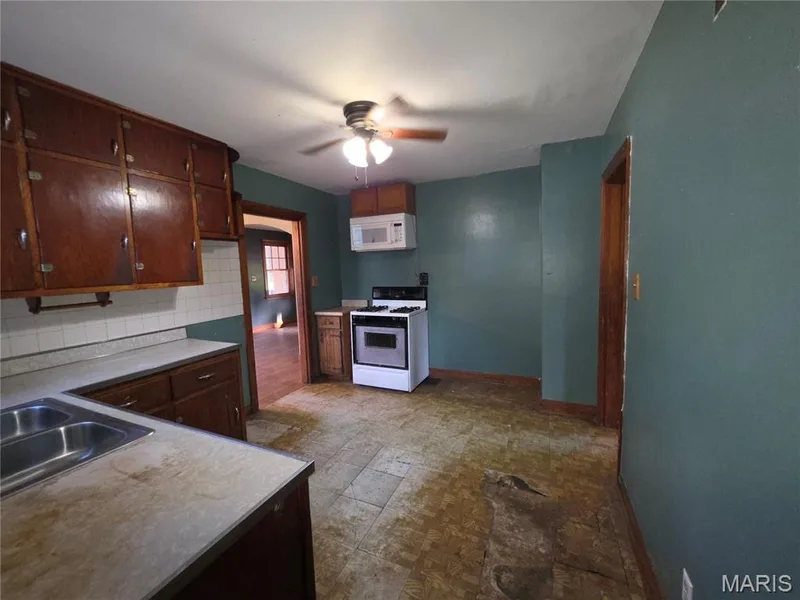 7 2nd Street, St Peters, MO 63376 — listing photo 22 of 28