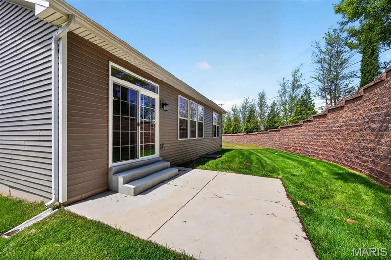 107 Quail Bluff Court, Wentzville, MO 63385 — listing photo 27 of 31
