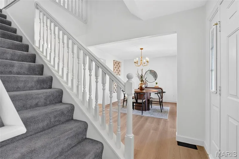 1217 Summer Lynne Drive, O'Fallon, MO 63366 — listing photo 4 of 60
