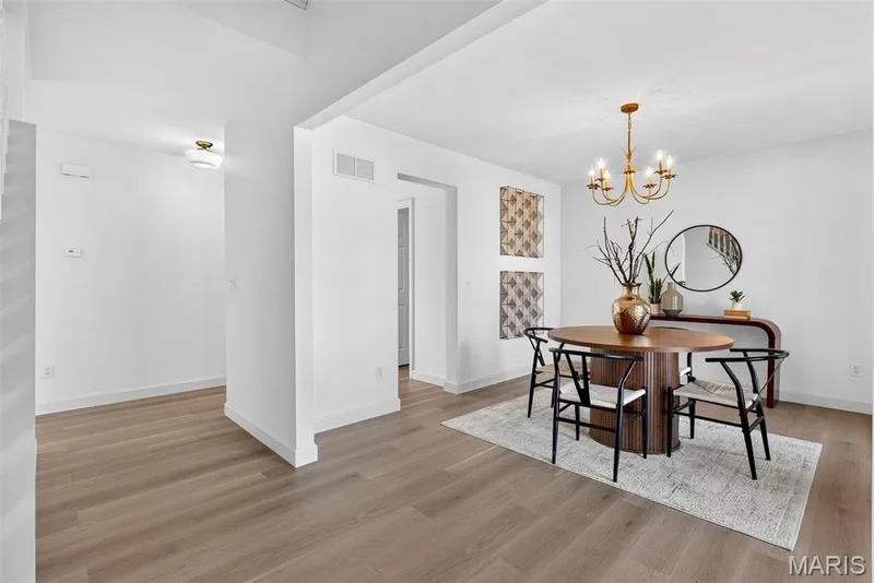 1217 Summer Lynne Drive, O'Fallon, MO 63366 — listing photo 5 of 60