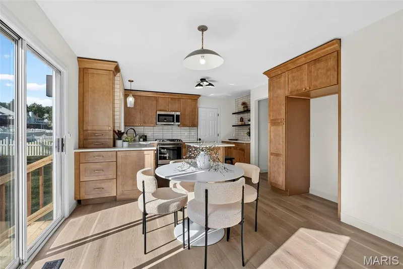 1217 Summer Lynne Drive, O'Fallon, MO 63366 — listing photo 17 of 60