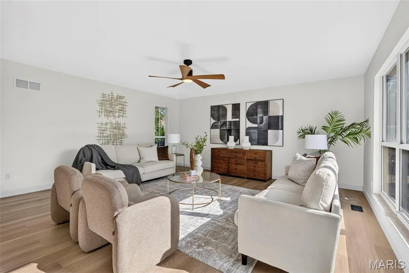 1217 Summer Lynne Drive, O'Fallon, MO 63366 — listing photo 18 of 60
