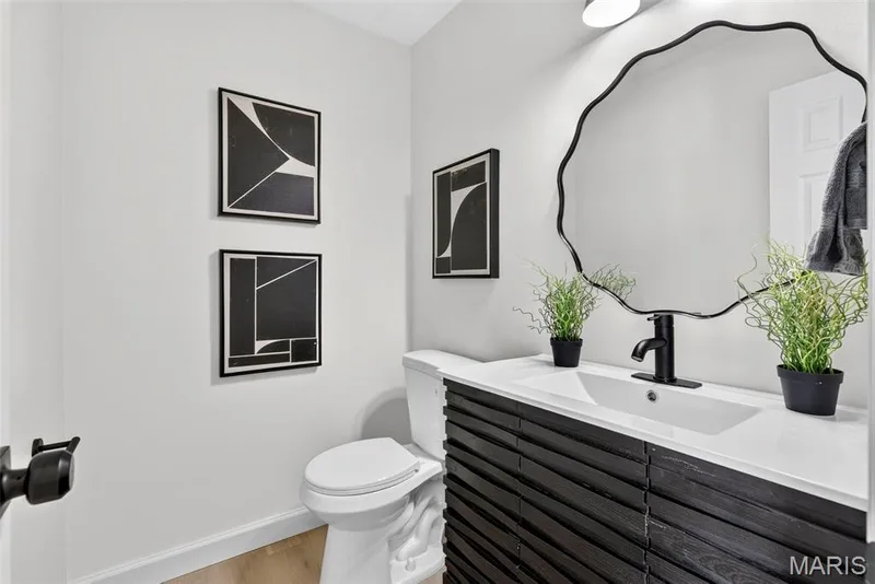 1217 Summer Lynne Drive, O'Fallon, MO 63366 — listing photo 23 of 60