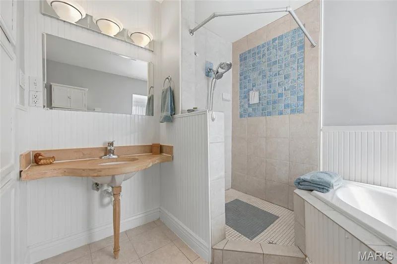 1216 N 5th Street, St Charles, MO 63301 — listing photo 40 of 68