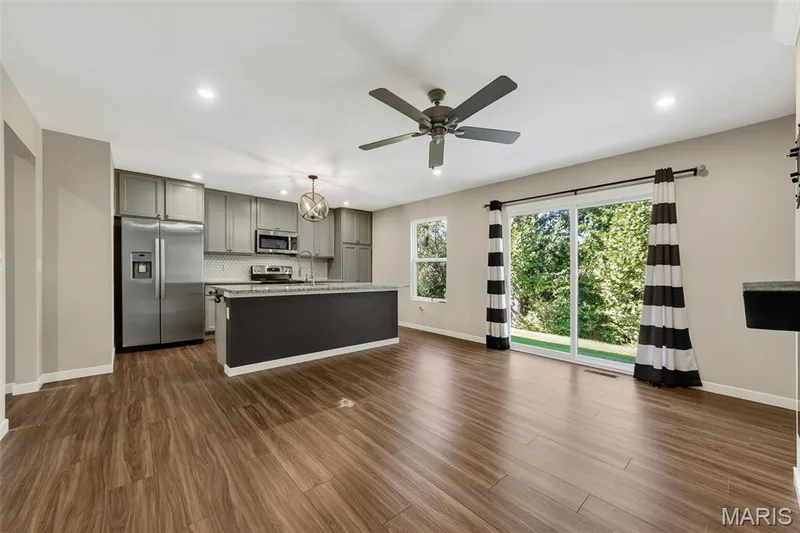 345 Newbridge Way, O'Fallon, MO 63368 — listing photo 5 of 31