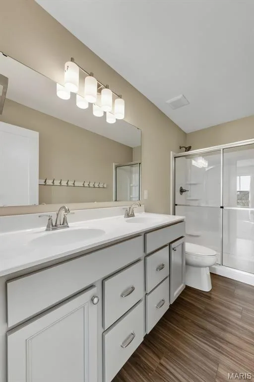 345 Newbridge Way, O'Fallon, MO 63368 — listing photo 14 of 31
