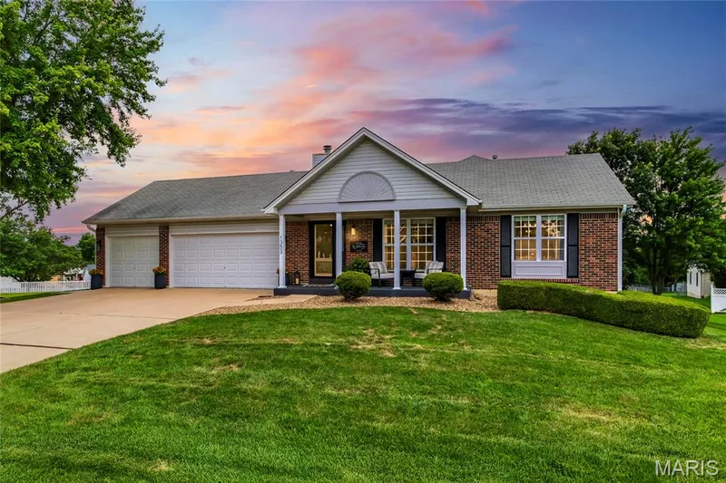 1353 Apple Valley Drive, O'Fallon, MO — listing photo 1