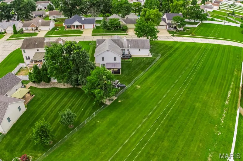 1353 Apple Valley Drive, O'Fallon, MO 63366 — listing photo 40 of 46