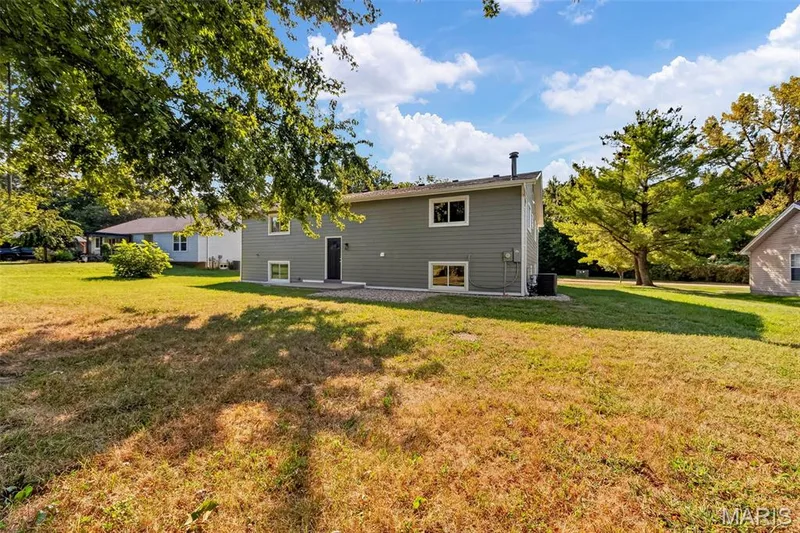 200 Park Charles Boulevard S, St Peters, MO 63376 — listing photo 59 of 61