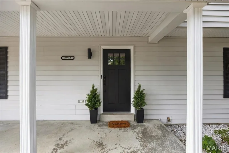 2952 N Kristopher Bend Court, St Charles, MO 63303 — listing photo 10 of 43