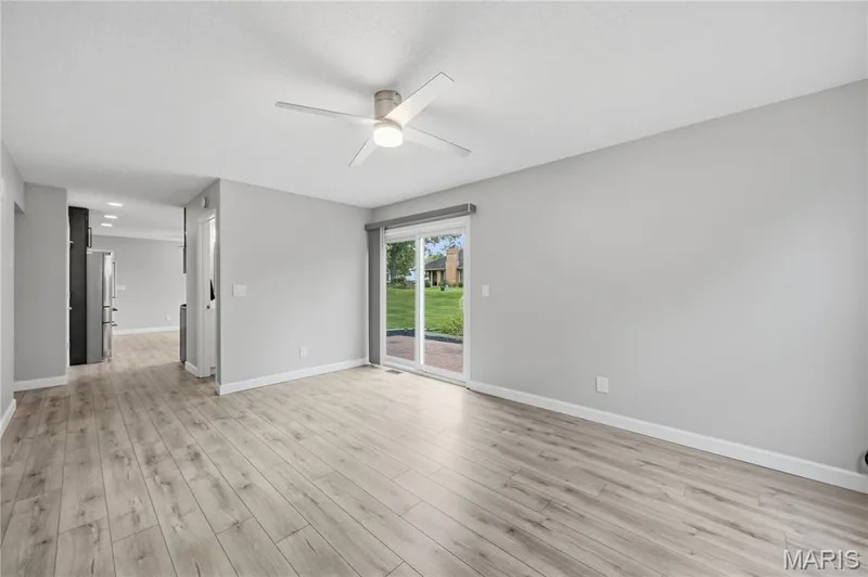 2952 N Kristopher Bend Court, St Charles, MO 63303 — listing photo 16 of 43
