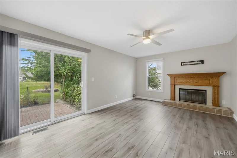 2952 N Kristopher Bend Court, St Charles, MO 63303 — listing photo 17 of 43