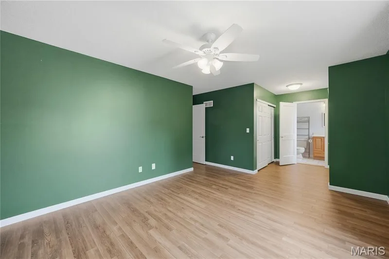 2952 N Kristopher Bend Court, St Charles, MO 63303 — listing photo 33 of 43