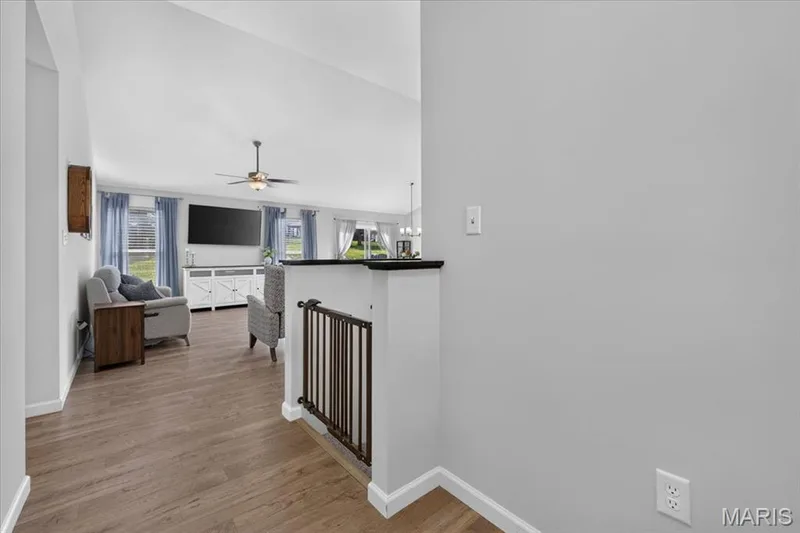 132 Prairie Wind Drive, Wentzville, MO 63385 — listing photo 3 of 31